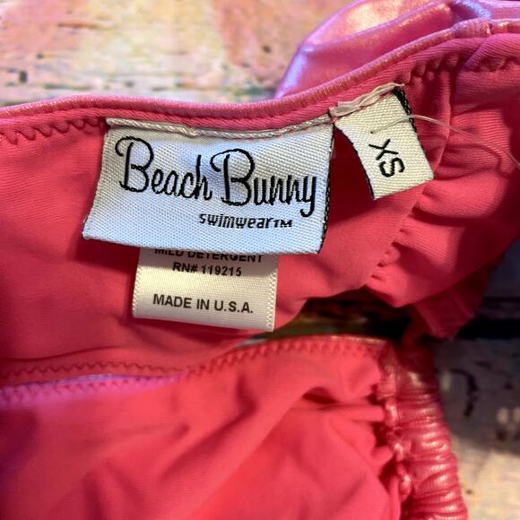 Beach Bunny Bikini Top Womens XS Pink Metallic Halter Swim Pool Beach Vacation - Picture 5 of 5